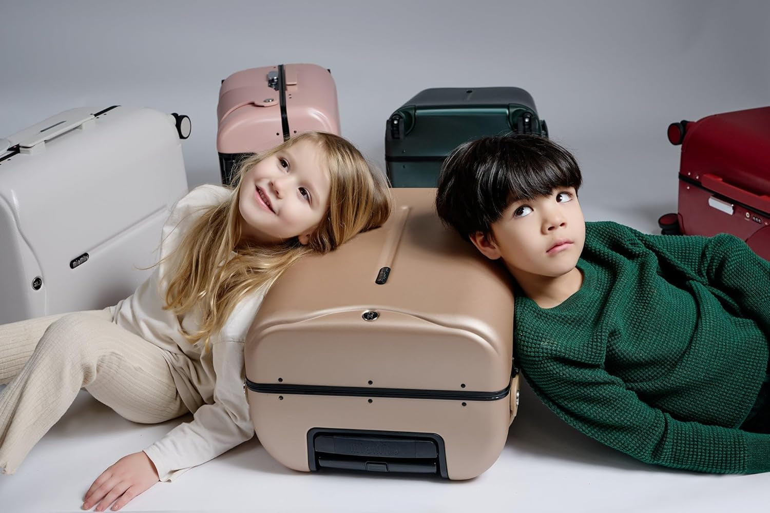 4-Wheel Carry on Luggage with Seat for Kids with Seat Belt, Waterproof Pocket, Adjustable Handle, and Hard Body with 43 Liter Capacity, Champagne Gold